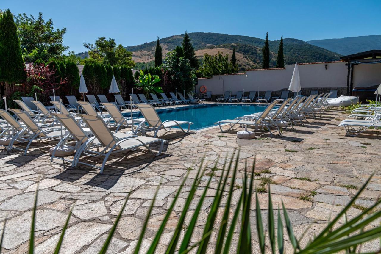 Saint George Mountain Residence Belashtitsa Esterno foto